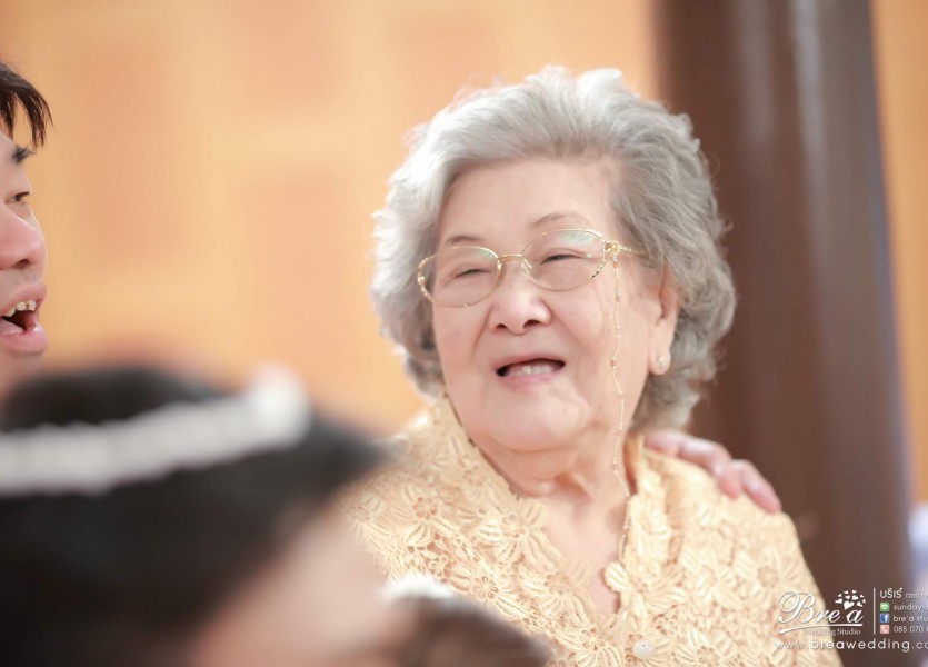 ถ่ายรูปแต่งงานเรือนเจ้าสาว ปากเกล็ด นนทบุรี หาช่างภาพ