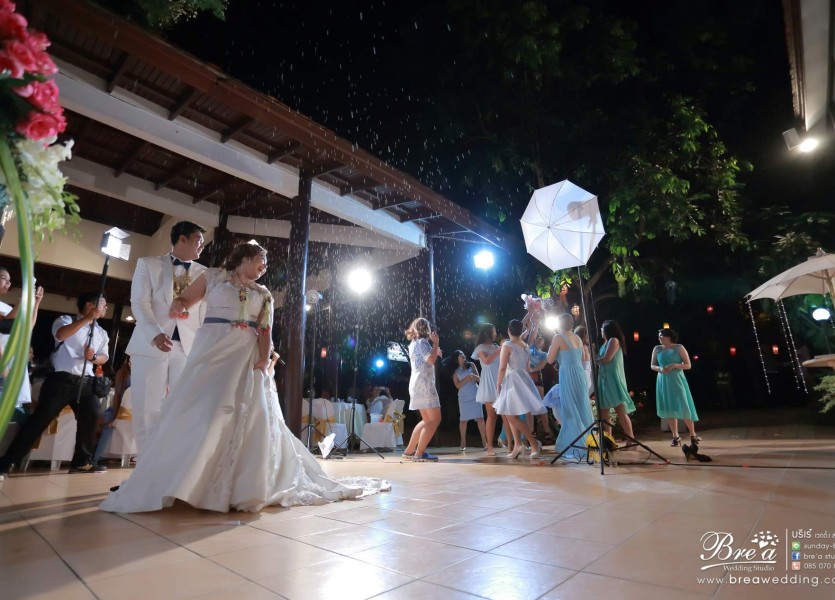 ถ่ายรูปแต่งงานเรือนเจ้าสาว ปากเกล็ด นนทบุรี หาช่างภาพ