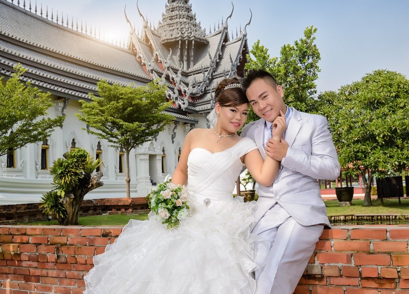 ถ่ายรูปแต่งงาน ถ่ายภาพแต่งงาน ชุดแต่งงาน ชุดวิวาห์ บางบัวทอง นนทบุรี
