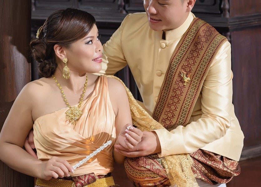 ถ่ายรูปแต่งงาน ถ่ายภาพแต่งงาน ชุดแต่งงาน ชุดวิวาห์ บางบัวทอง นนทบุรี