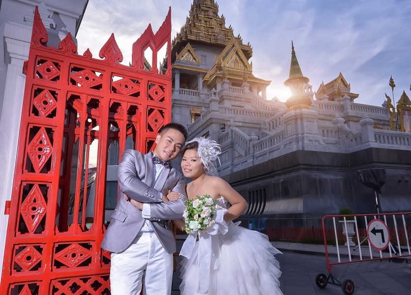 ถ่ายรูปแต่งงาน ถ่ายภาพแต่งงาน ชุดแต่งงาน ชุดวิวาห์ บางบัวทอง นนทบุรี