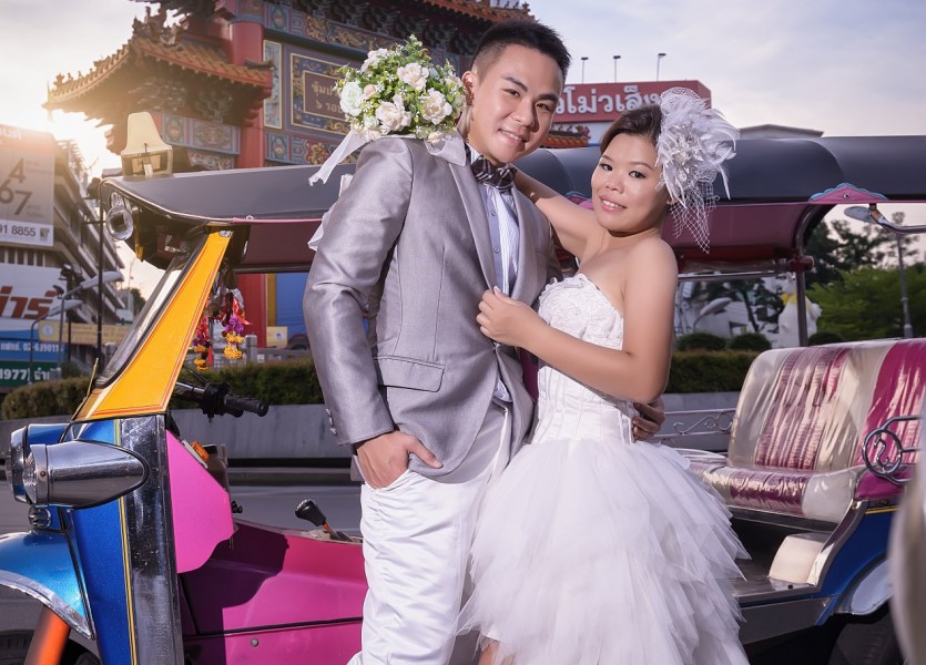 ถ่ายรูปแต่งงาน ถ่ายภาพแต่งงาน ชุดแต่งงาน ชุดวิวาห์ บางบัวทอง นนทบุรี