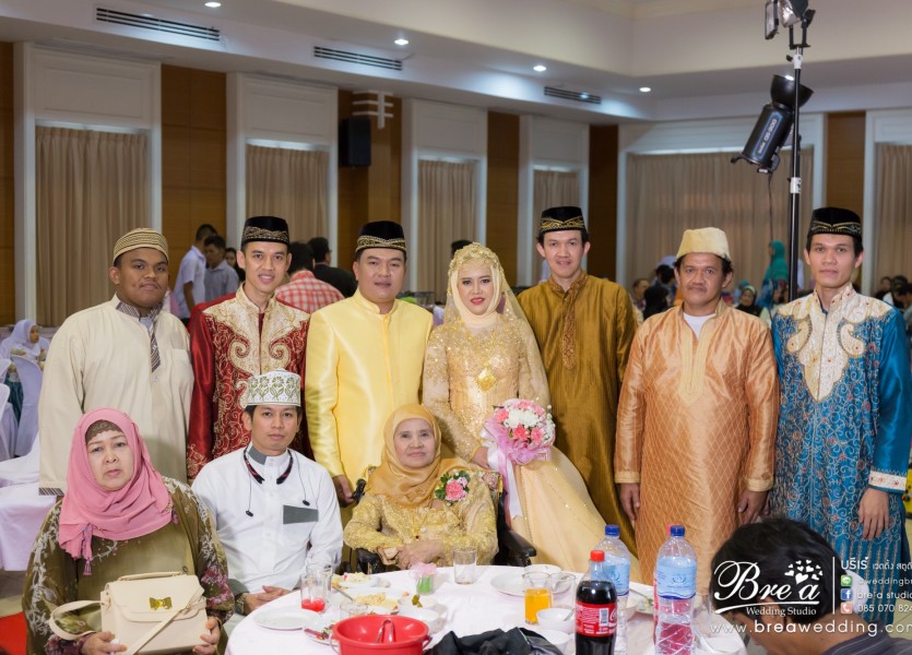 ถ่ายรูปแต่งงาน มุสลิม งานแต่งงานอิสลาม เวดดิ้ง นนทบุรี บางบัวทอง ชุดแต่งงานอิสลาม