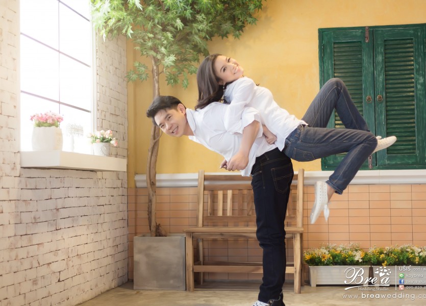 ถ่ายรูปแต่งงานในสตูดิโอ บรีเร่ เวดดิ้ง บางบัวทอง นนทบุรี โดมินิค Dominic studio