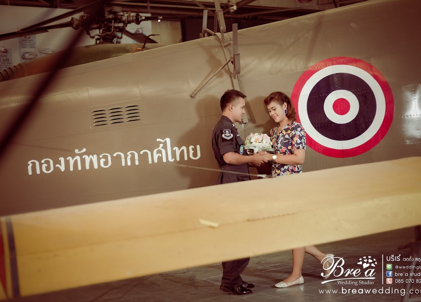 ถ่ายรูปแต่งงาน กับเครื่องบิน Pre Wedding พิพิธภัณท์กองทัพอากาศ นนทบุรี บางบัวทอง ดอนเมือง