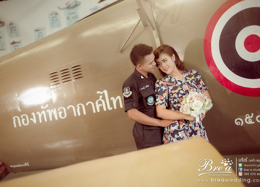 ถ่ายรูปแต่งงาน กับเครื่องบิน Pre Wedding พิพิธภัณท์กองทัพอากาศ นนทบุรี บางบัวทอง ดอนเมือง