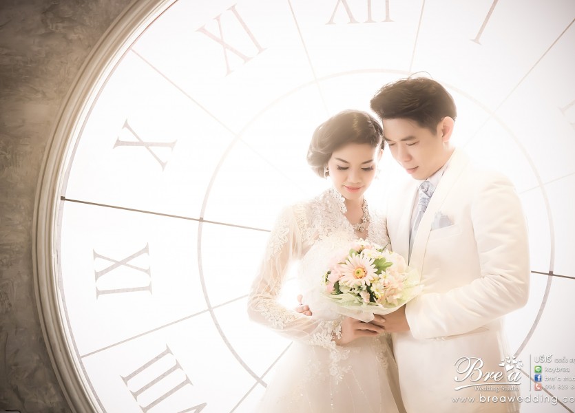 ถ่ายรูปแต่งงานในสตูดิโอ บรีเร่ เวดดิ้ง บางบัวทอง นนทบุรี โดมินิค Dominic studio