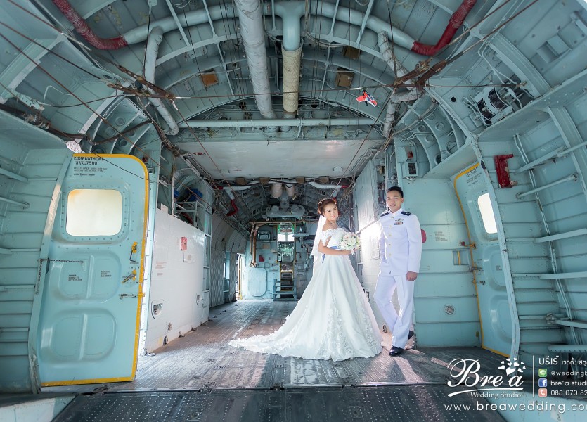 ถ่ายรูปแต่งงาน กับเครื่องบิน Pre Wedding พิพิธภัณท์กองทัพอากาศ นนทบุรี บางบัวทอง ดอนเมือง