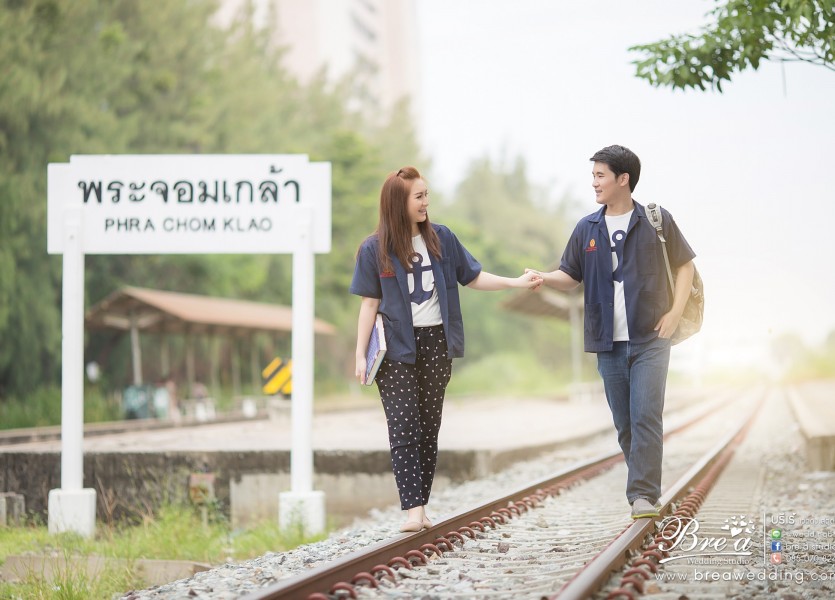 สวนหลวง ร.๙ พรีเวดดิ้ง สวนเขียวๆ ต้นไม้เยอะๆ pre wedding ถ่ายรูปแต่งงาน