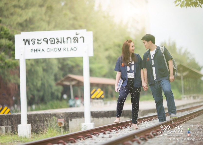 สวนหลวง ร.๙ พรีเวดดิ้ง สวนเขียวๆ ต้นไม้เยอะๆ pre wedding ถ่ายรูปแต่งงาน