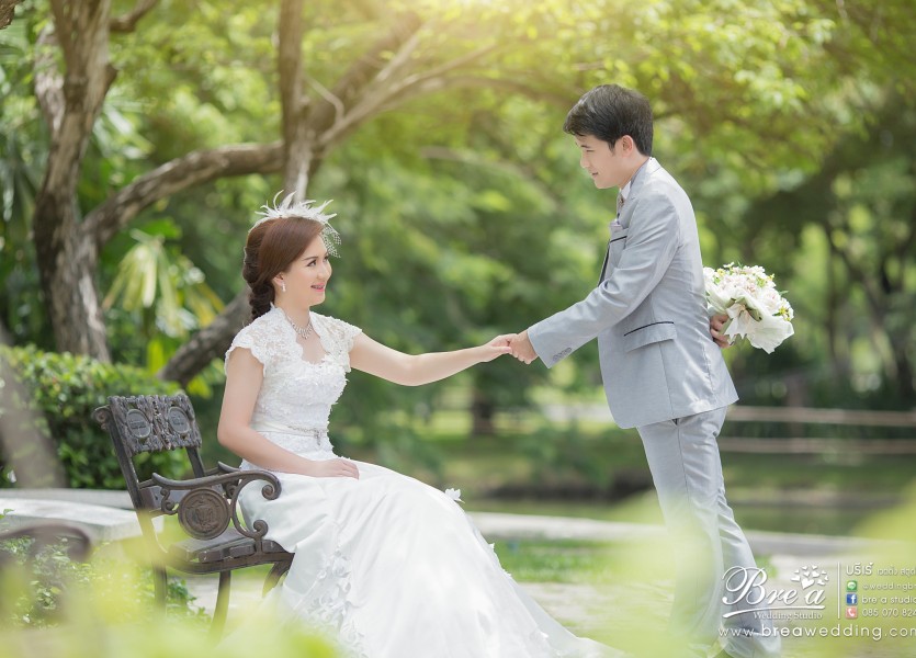 สวนหลวง ร.๙ พรีเวดดิ้ง สวนเขียวๆ ต้นไม้เยอะๆ pre wedding ถ่ายรูปแต่งงาน