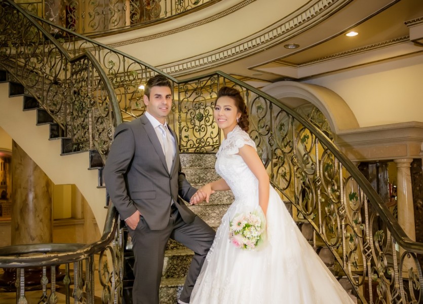 PreWedding มุสลิม ฌ็องเซลิเซ่ ถ่ายรูปแต่งงานอิสลาม บางบัวทอง นนทบุรี