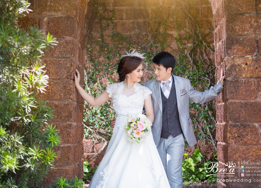 สวนหลวง ร.๙ พรีเวดดิ้ง สวนเขียวๆ ต้นไม้เยอะๆ pre wedding ถ่ายรูปแต่งงาน