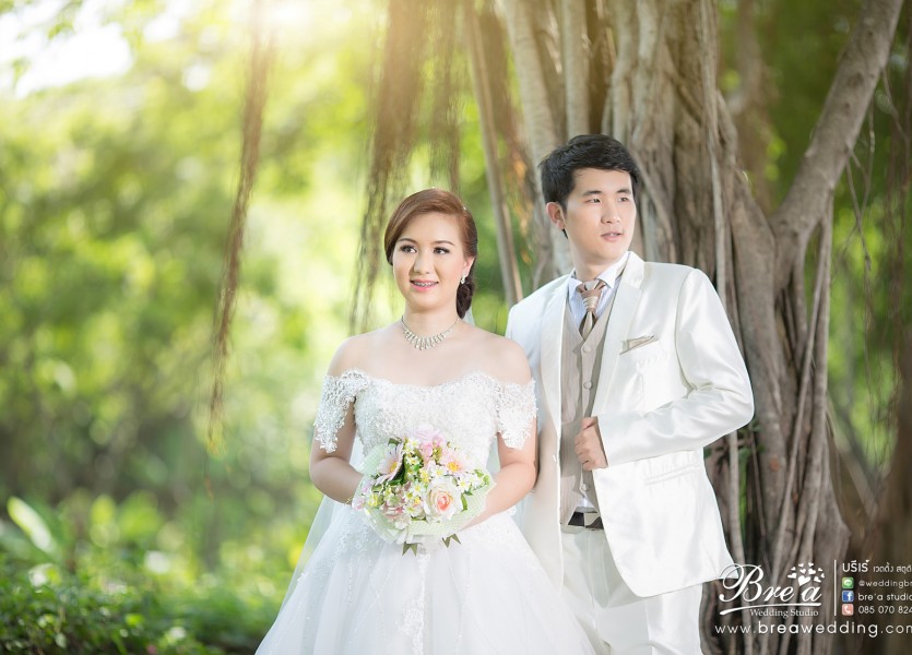 สวนหลวง ร.๙ พรีเวดดิ้ง สวนเขียวๆ ต้นไม้เยอะๆ pre wedding ถ่ายรูปแต่งงาน