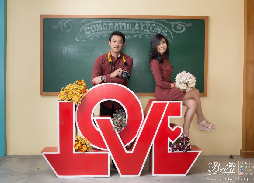 ถ่ายรูปแต่งงาน ในสตูดิโอ ถ่ายรูป อินดอร์ ชุดไทย ชุดแต่งงาน นนทบุรี บางบัวทอง