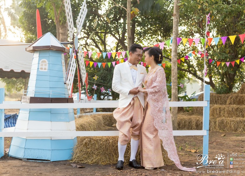 ชุดแต่งงาน ชุดไทยแต่งงาน ถ่ายรูปแต่งงาน ราชบุรี งานแต่งงาน นนทบุรี