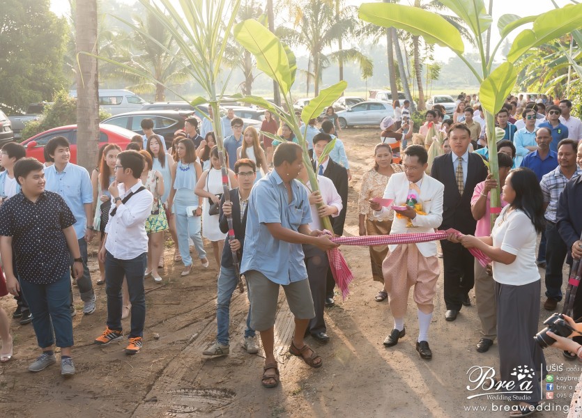 ชุดแต่งงาน ชุดไทยแต่งงาน ถ่ายรูปแต่งงาน ราชบุรี งานแต่งงาน นนทบุรี