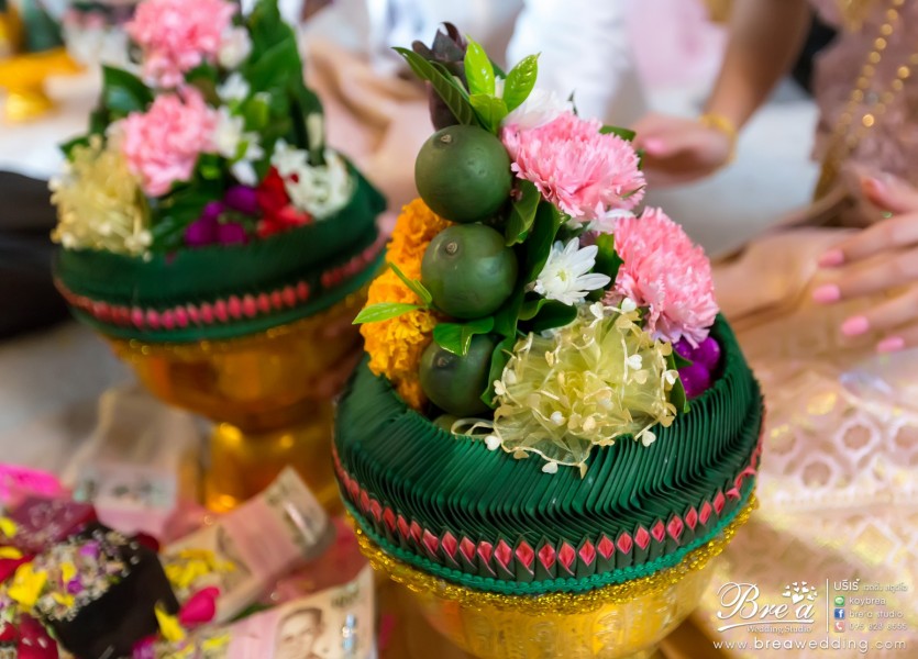 ชุดแต่งงาน ชุดไทยแต่งงาน ถ่ายรูปแต่งงาน ราชบุรี งานแต่งงาน นนทบุรี