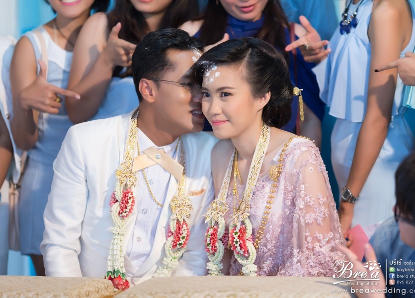 ชุดแต่งงาน ชุดไทยแต่งงาน ถ่ายรูปแต่งงาน ราชบุรี งานแต่งงาน นนทบุรี