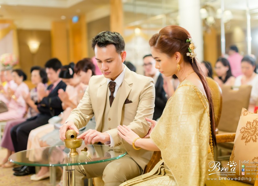 แต่งงานมิราเคิลแกรนด์,miracle grand , wedding ,ชุดแต่งงาน,ร้านเวดดิ้ง,นนทบุรี,กรุงเทพ,วิภาวดี,นักบิน