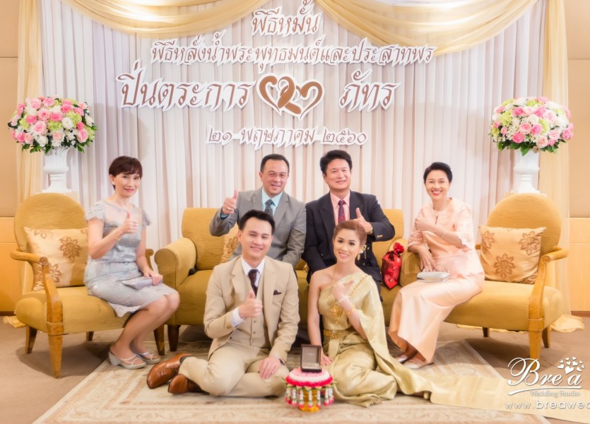 แต่งงานมิราเคิลแกรนด์,miracle grand , wedding ,ชุดแต่งงาน,ร้านเวดดิ้ง,นนทบุรี,กรุงเทพ,วิภาวดี,นักบิน