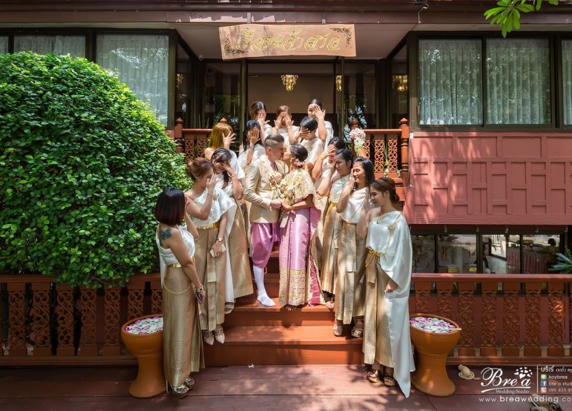 เรือนเจ้าสาวปากเกร็ด แต่งงาน ชุดแต่งงาน ร้านเวดดิ้ง นนทบุรี