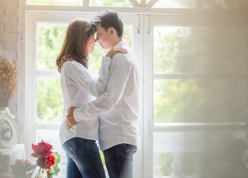 ถ่ายรูปในสตูฯฉากขาว,ถ่ายในสตูดิโอ,ถ่ายภาพแต่งงาน,นนทบุรี,สตูดิโอแต่งงาน