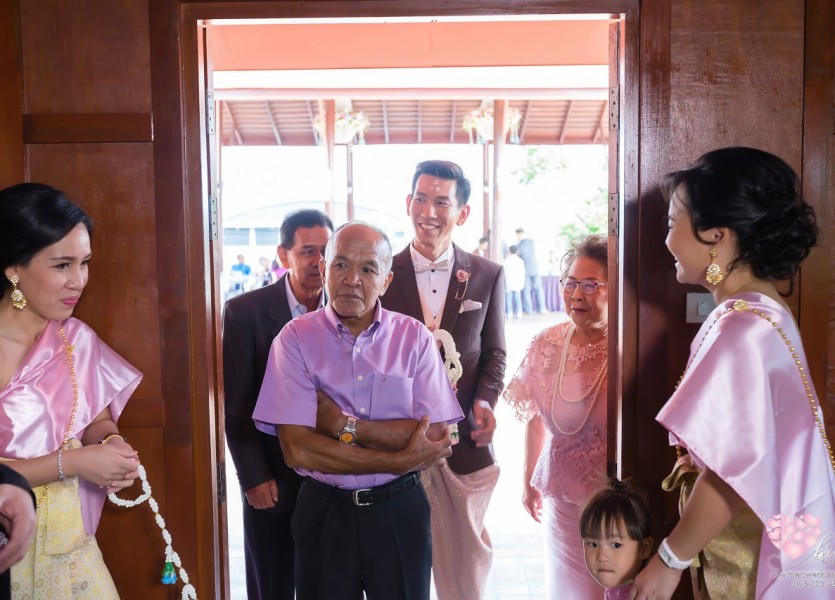 เรือนไทย,แต่งงาน,เรือนนพเก้า,นนทบุรี071พระราม๕,ชุดไทยแต่งงาน,บางบัวทอ