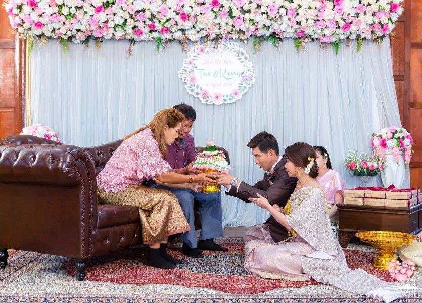 เรือนไทย,แต่งงาน,เรือนนพเก้า,นนทบุรี110พระราม๕,ชุดไทยแต่งงาน,บางบัวทอ