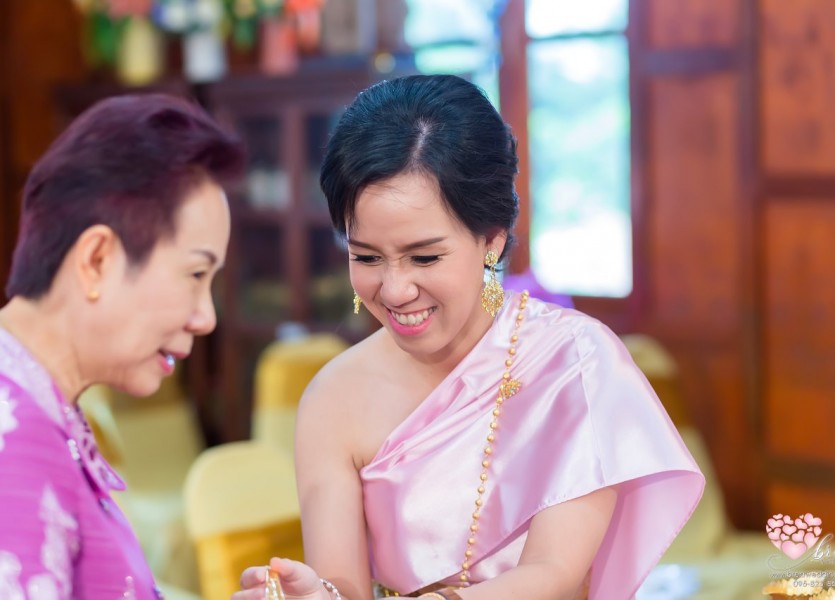 เรือนไทย,แต่งงาน,เรือนนพเก้า,นนทบุรี136พระราม๕,ชุดไทยแต่งงาน,บางบัวทอ