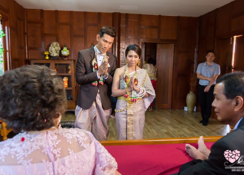 เรือนไทย,แต่งงาน,เรือนนพเก้า,นนทบุรี179พระราม๕,ชุดไทยแต่งงาน,บางบัวทอ