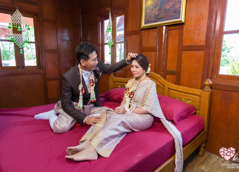 เรือนไทย,แต่งงาน,เรือนนพเก้า,นนทบุรี180พระราม๕,ชุดไทยแต่งงาน,บางบัวทอ