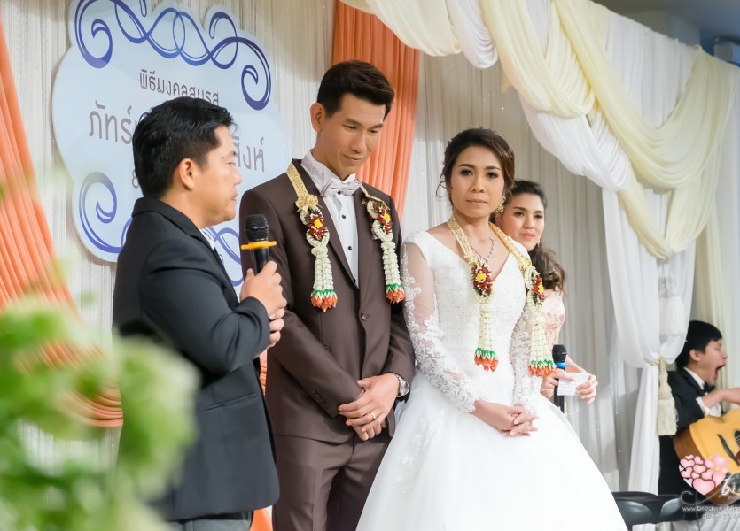 เรือนไทย,แต่งงาน,เรือนนพเก้า,นนทบุรี206พระราม๕,ชุดไทยแต่งงาน,บางบัวทอ