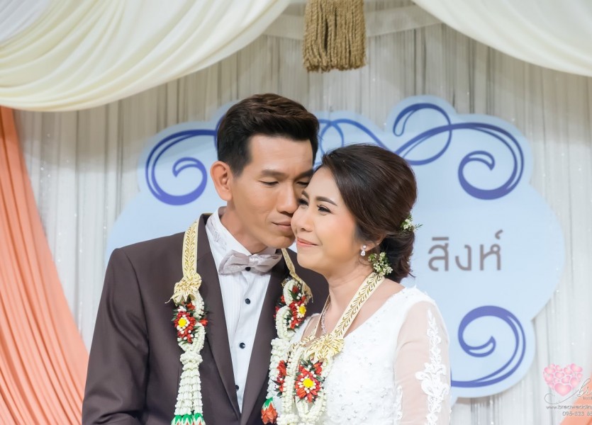 เรือนไทย,แต่งงาน,เรือนนพเก้า,นนทบุรี214พระราม๕,ชุดไทยแต่งงาน,บางบัวทอ