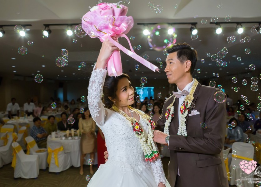 เรือนไทย,แต่งงาน,เรือนนพเก้า,นนทบุรี238พระราม๕,ชุดไทยแต่งงาน,บางบัวทอ