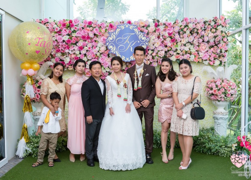 เรือนไทย,แต่งงาน,เรือนนพเก้า,นนทบุรี270พระราม๕,ชุดไทยแต่งงาน,บางบัวทอ