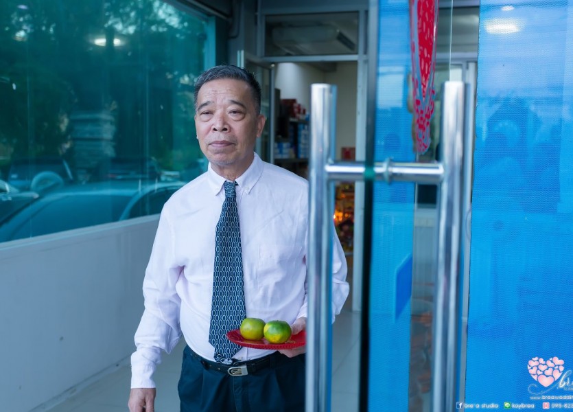 ชุดยกน้ำชา งานหมั้น ชุดแดง015 แต่งงานแบบจีน