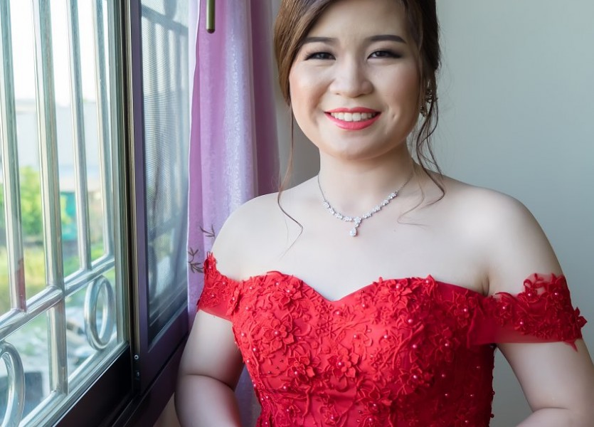 ชุดยกน้ำชา งานหมั้น ชุดแดง049 แต่งงานแบบจีน