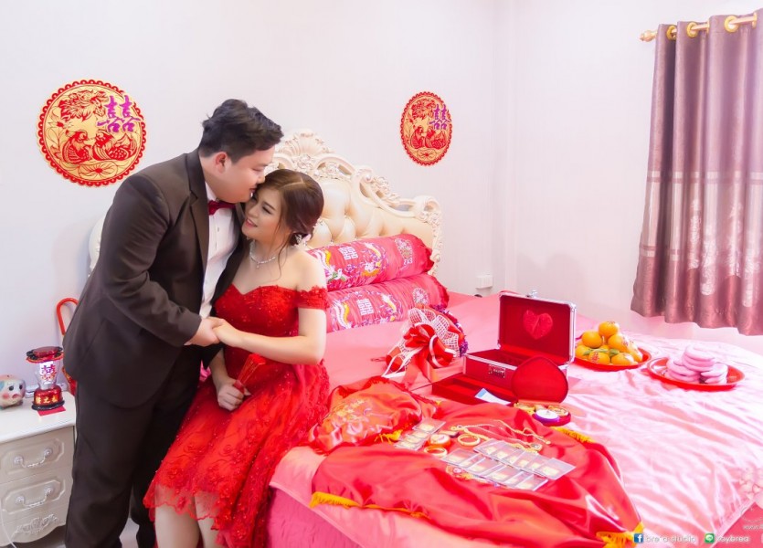 ชุดยกน้ำชา งานหมั้น ชุดแดง118 แต่งงานแบบจีน