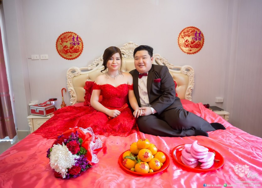 ชุดยกน้ำชา งานหมั้น ชุดแดง125 แต่งงานแบบจีน