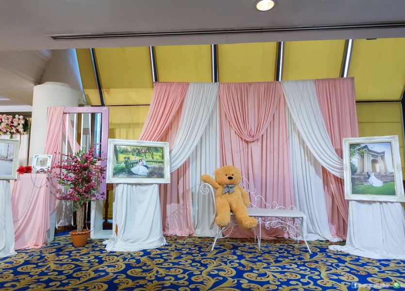 โรงแรมมณเฑียรริเวอร์ไซด์กรุงเทพ  ชุดแต่งงาน 006 ถ่ายภาพ