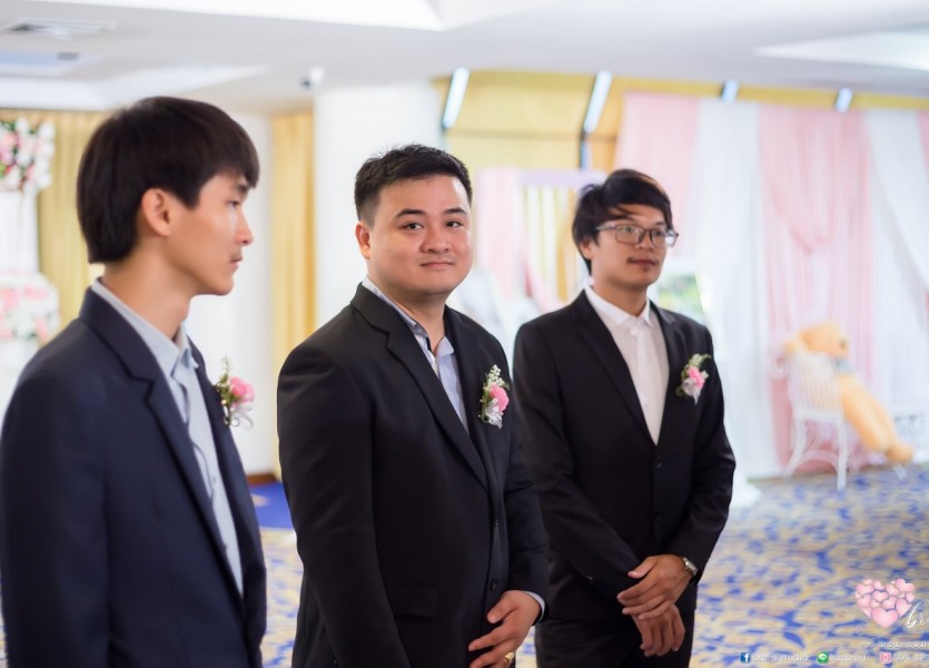 โรงแรมมณเฑียรริเวอร์ไซด์กรุงเทพ  ชุดแต่งงาน 022 ถ่ายภาพ