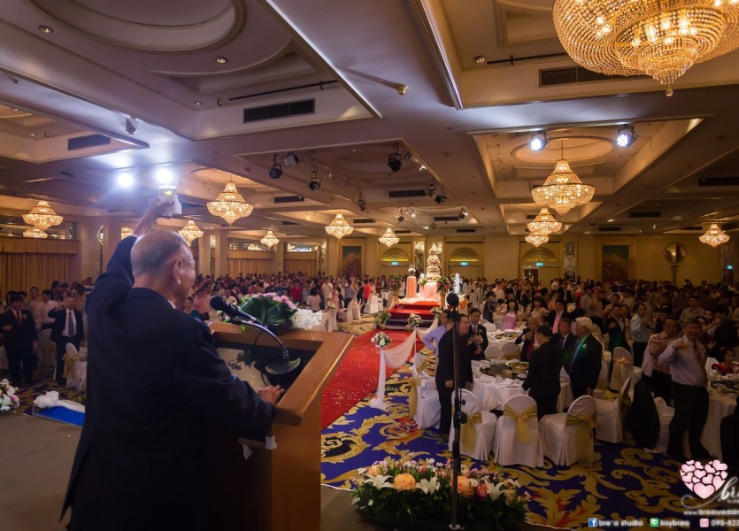 โรงแรมมณเฑียรริเวอร์ไซด์กรุงเทพ  ชุดแต่งงาน 102 ถ่ายภาพ