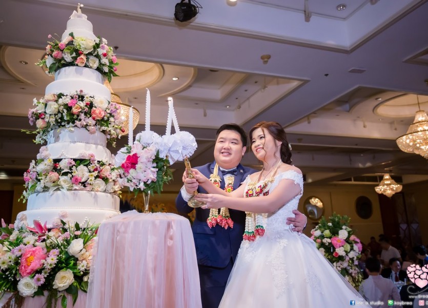 โรงแรมมณเฑียรริเวอร์ไซด์กรุงเทพ  ชุดแต่งงาน 134 ถ่ายภาพ