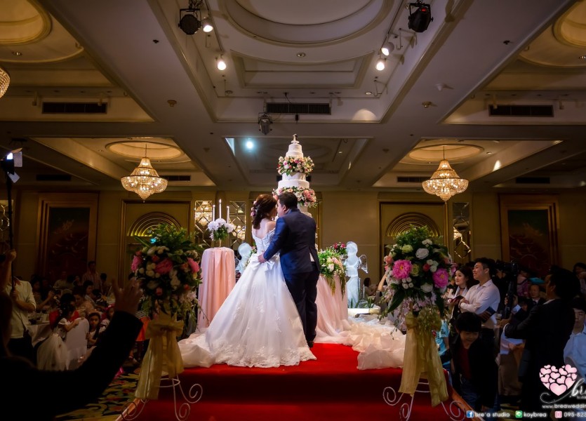 โรงแรมมณเฑียรริเวอร์ไซด์กรุงเทพ  ชุดแต่งงาน 142 ถ่ายภาพ