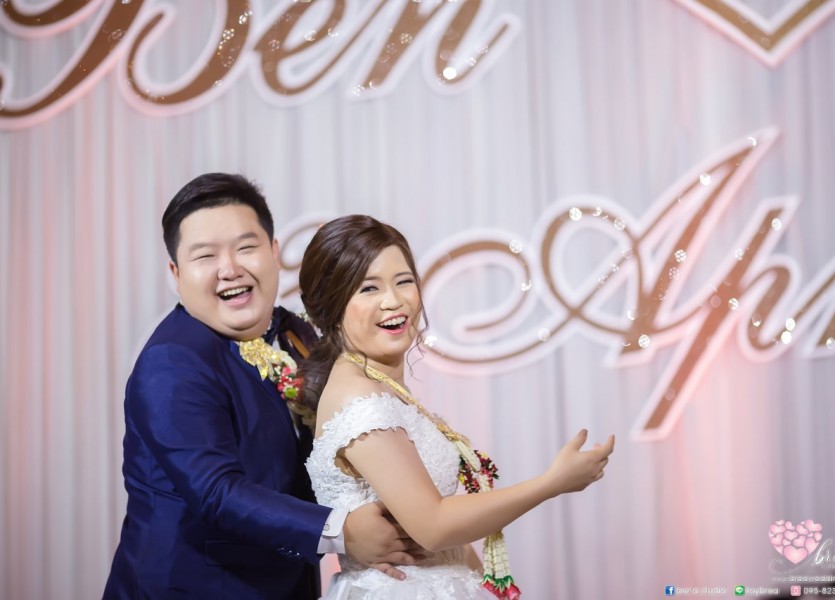 โรงแรมมณเฑียรริเวอร์ไซด์กรุงเทพ  ชุดแต่งงาน 174 ถ่ายภาพ