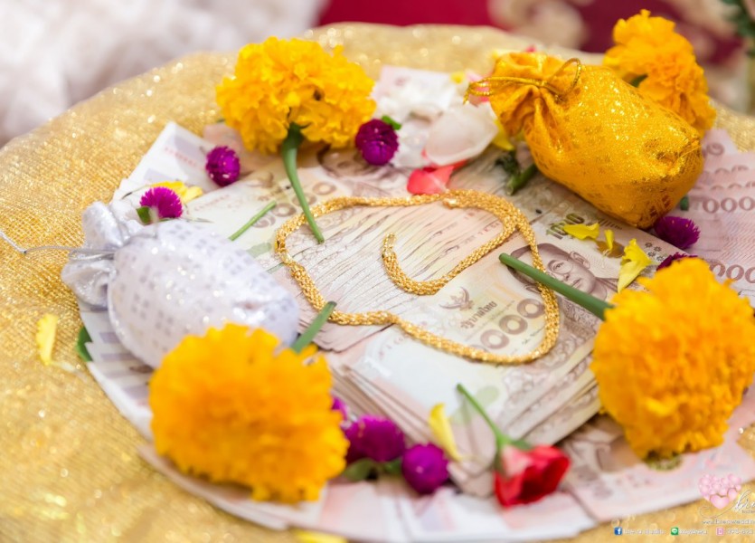 เดอะโซเรนโต้ HL 097 แต่งงานราชพฤกษ์