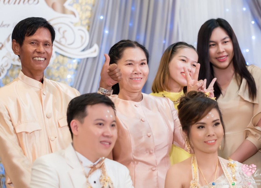 เดอะโซเรนโต้ HL 162 แต่งงานราชพฤกษ์